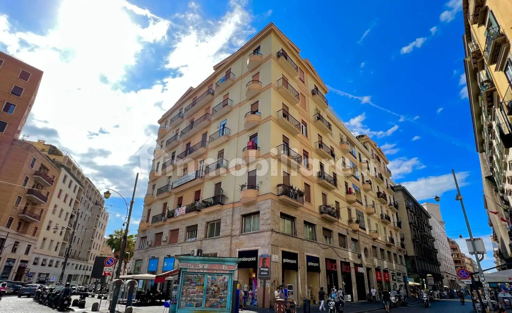 Appartamento in vendita a Napoli