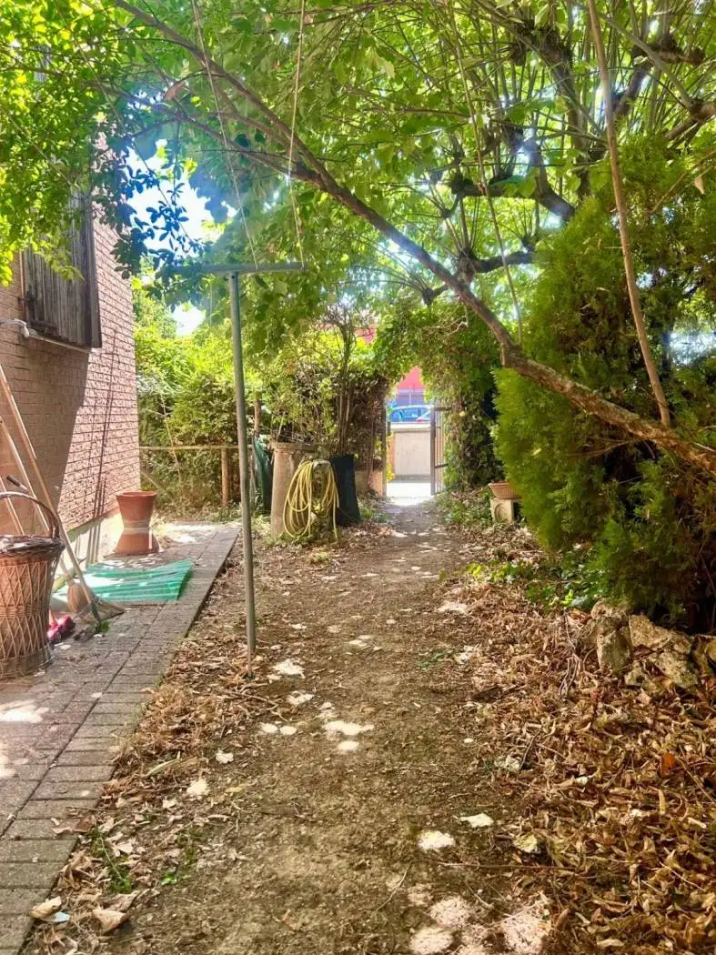 Quadrilocale piazza Enrico Berlinguer 8, Muffa, Valsamoggia - foto 3