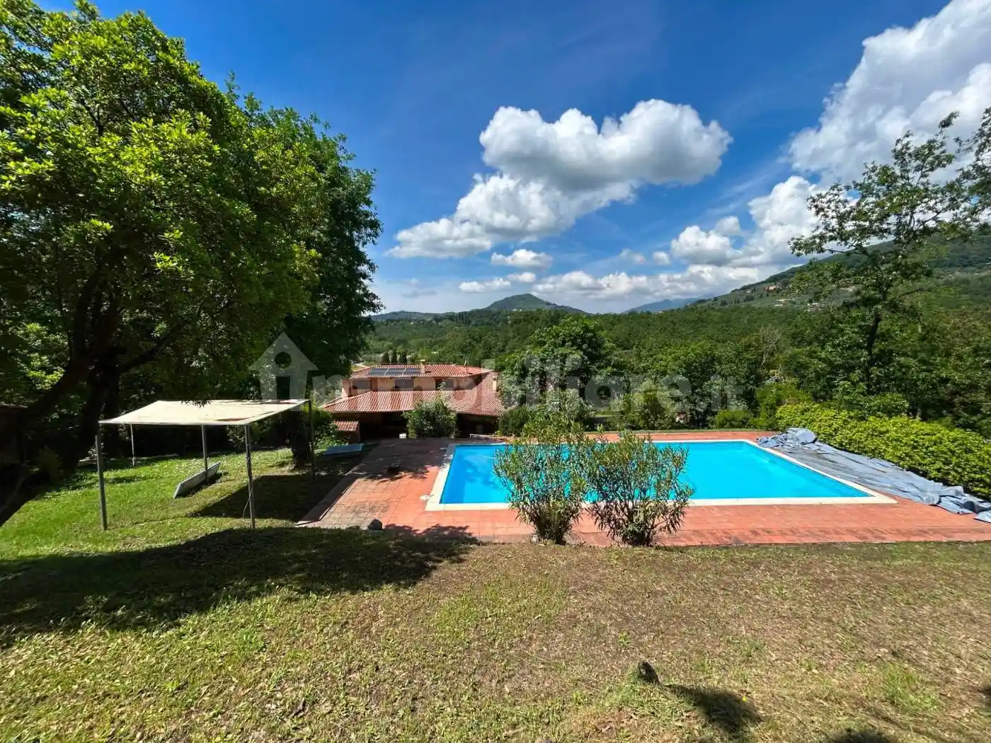 Villa in vendita a Lucca