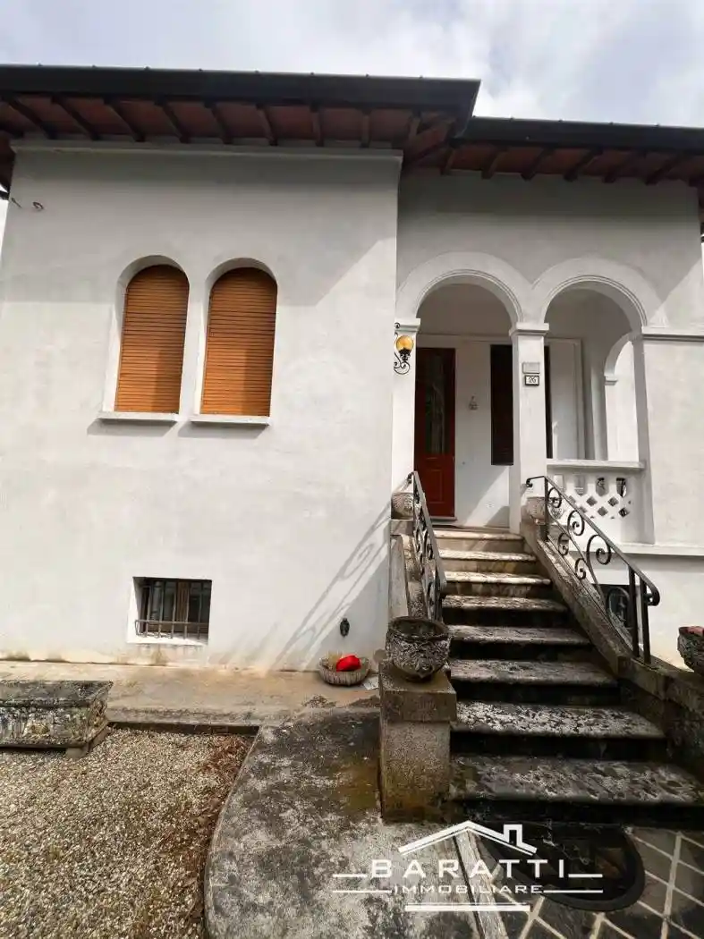 Villa in vendita a Suzzara