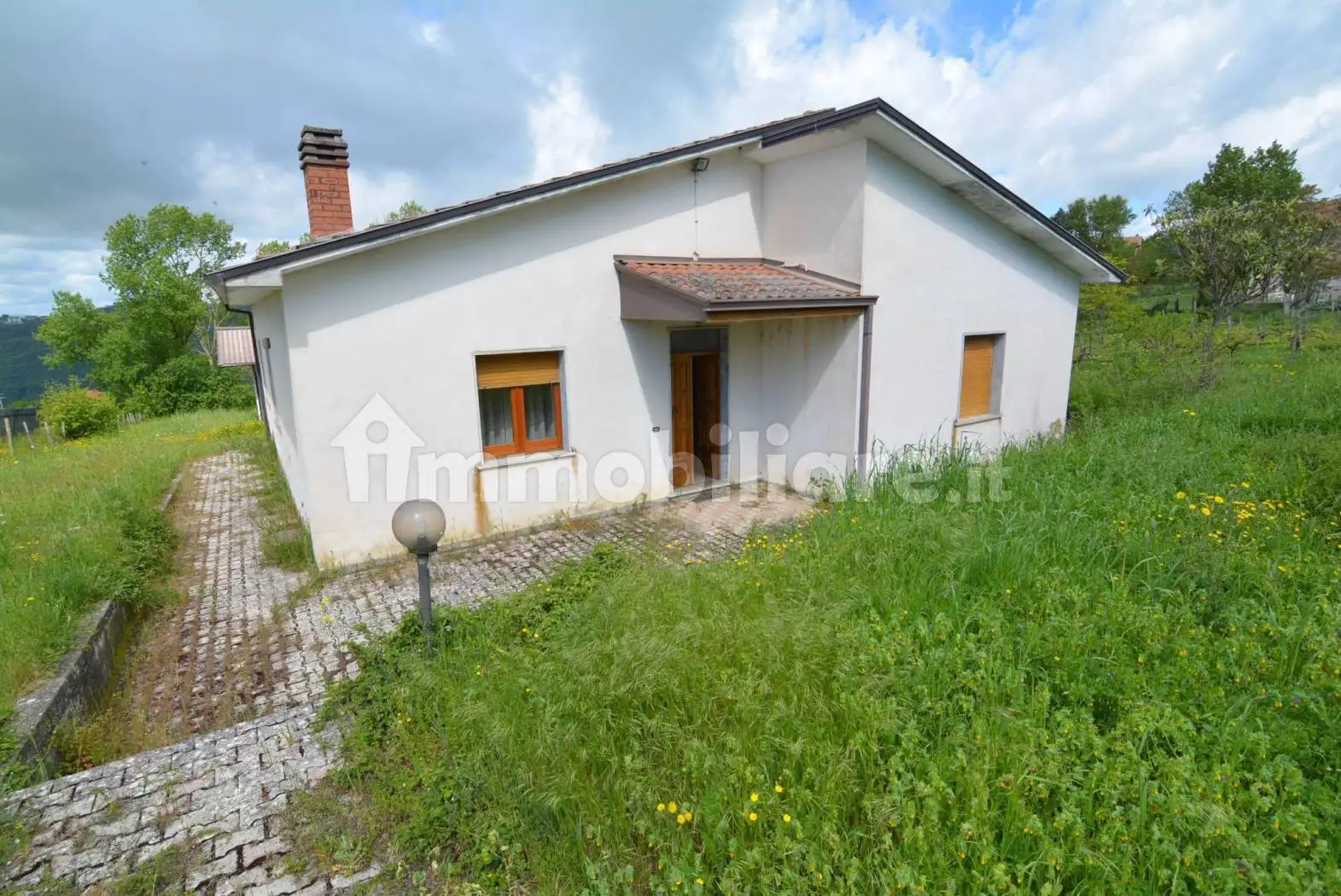 Casa indipendente in vendita a Morra De Sanctis