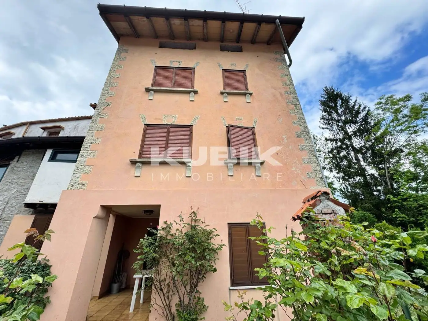 Villa in vendita a Lusevera