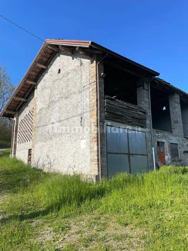 Terratetto unifamiliare 102 m², ottimo stato, Centro, Farini - foto 2