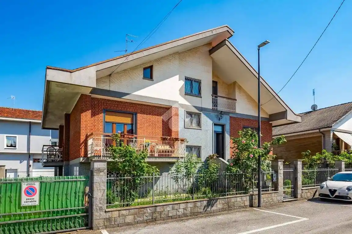 Villa in vendita a Beinasco