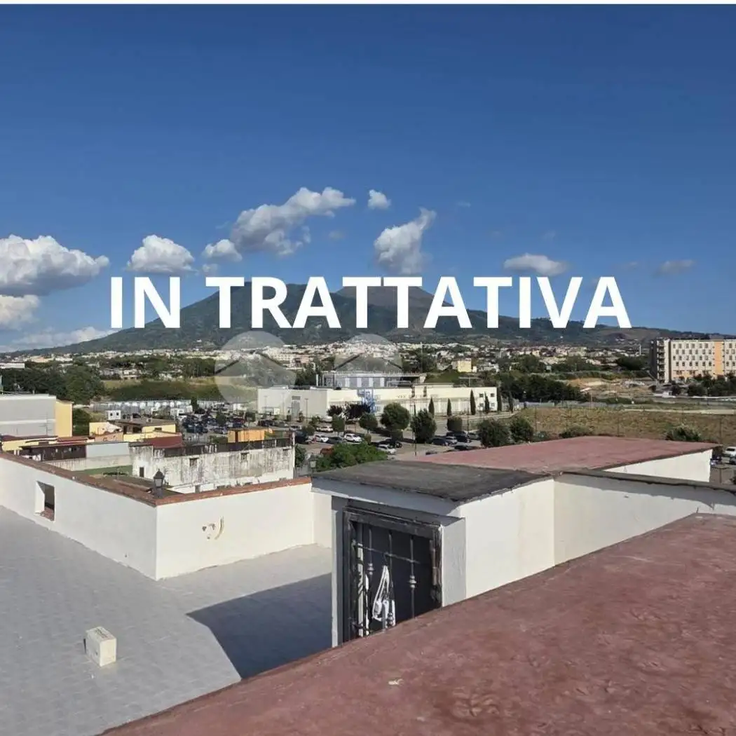 Appartamento in vendita a Napoli