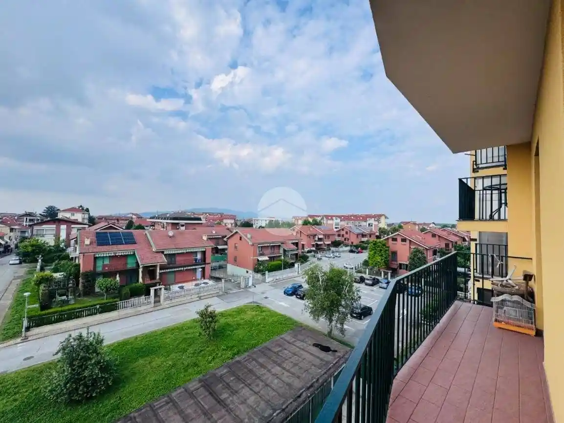 Appartamento in vendita a La Loggia