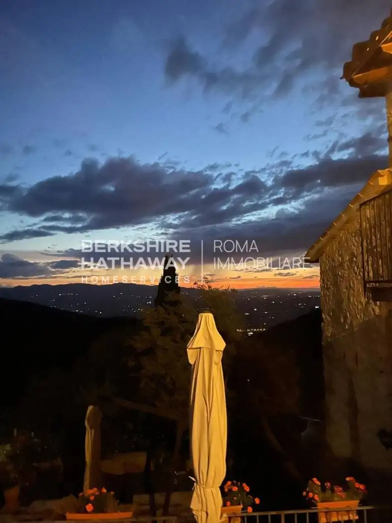 Rustico - Casale in affitto a Trevi