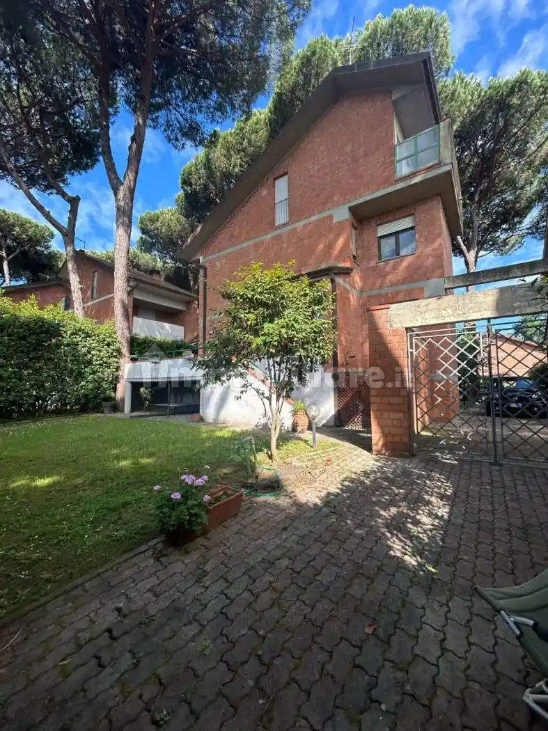 Villa in vendita a Pietrasanta