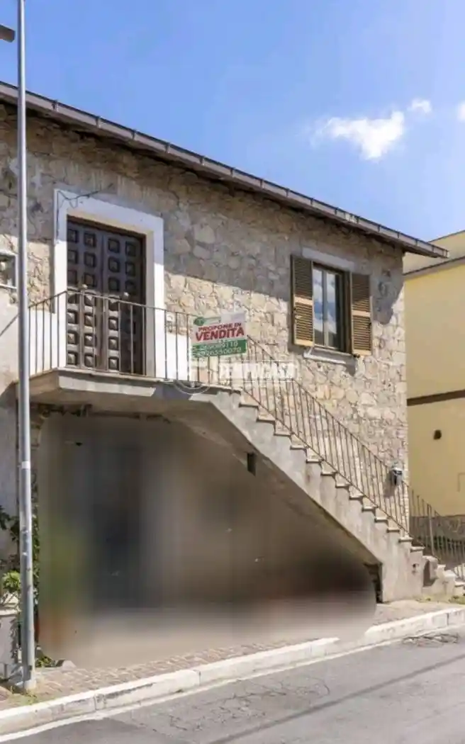 Appartamento in vendita a Formello