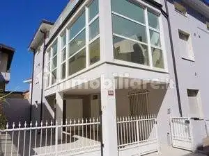 Appartamento in vendita a Alba Adriatica