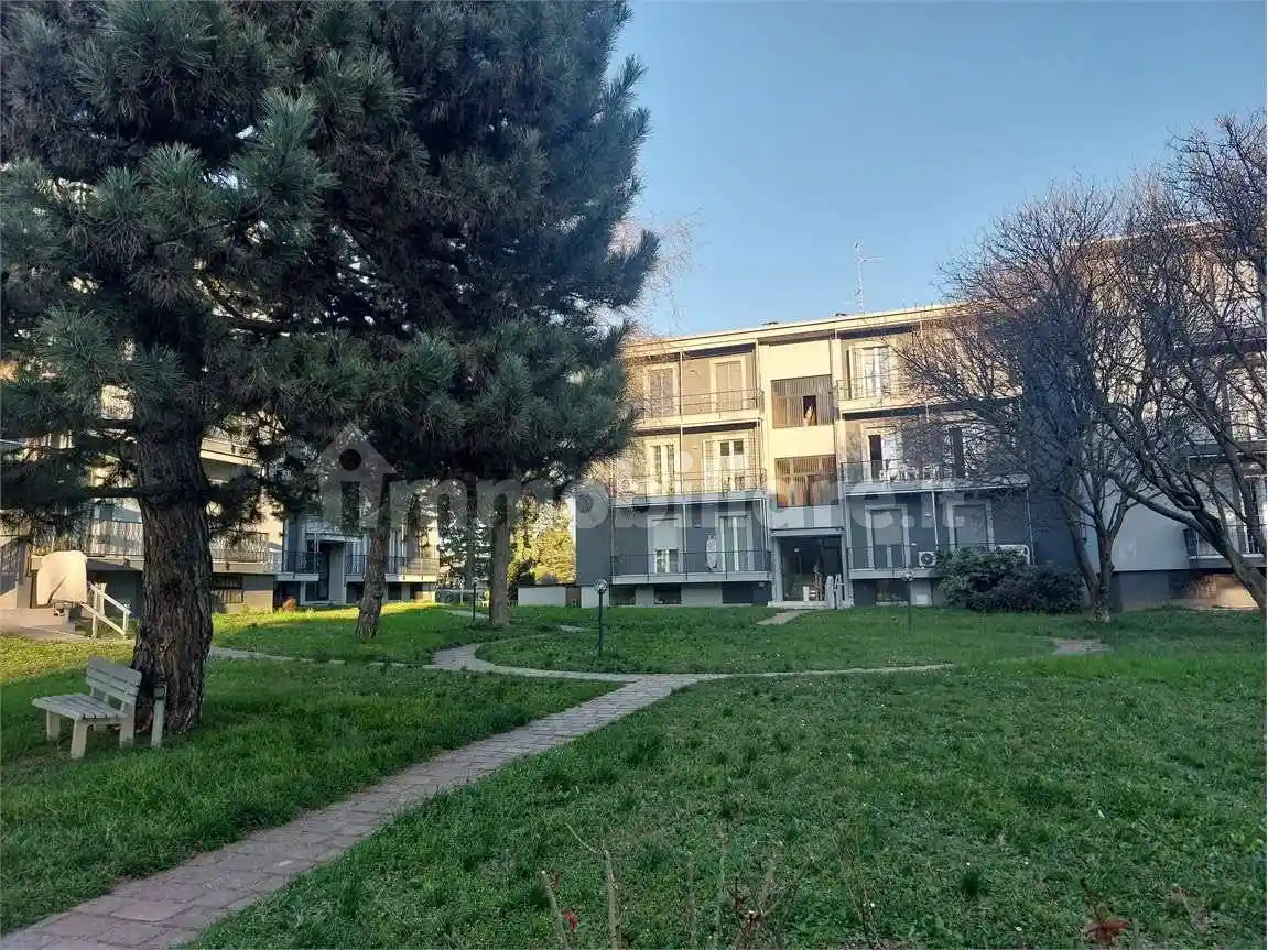 Appartamento in vendita a Lomazzo