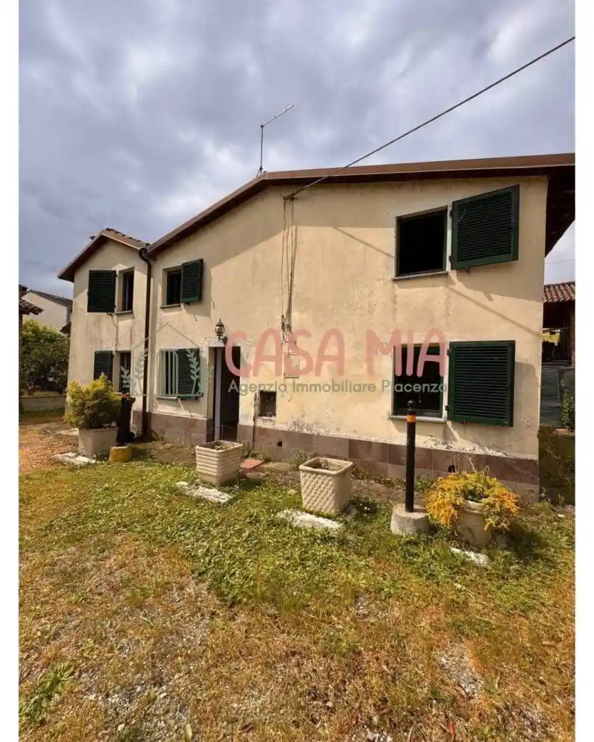 Casa indipendente in vendita a Calendasco
