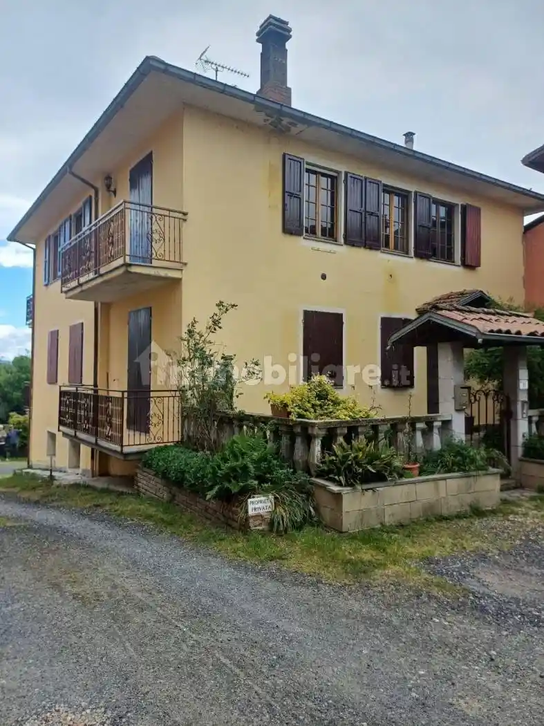 Villa in vendita a Fornovo di Taro