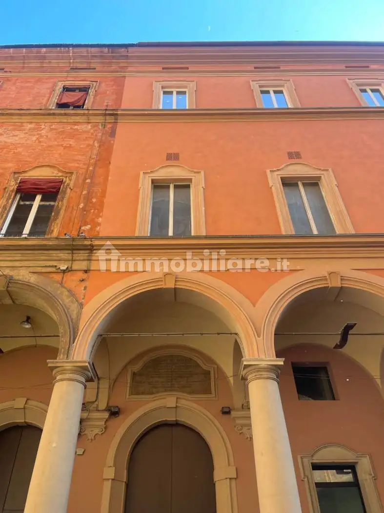 Appartamento in vendita a Bologna