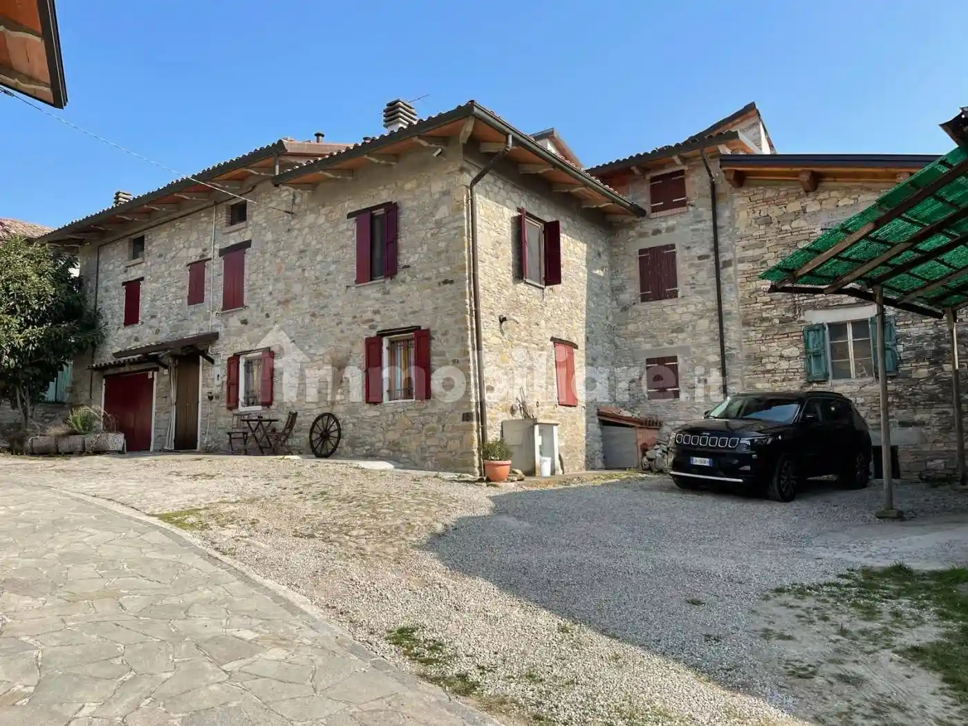 Casa indipendente in vendita a Neviano degli Arduini