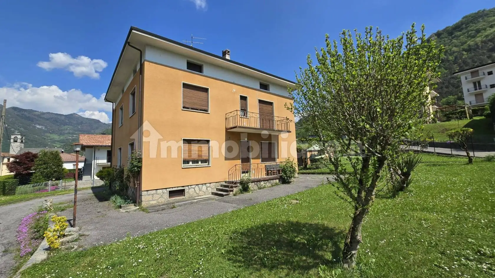 Casa indipendente in vendita a Piario