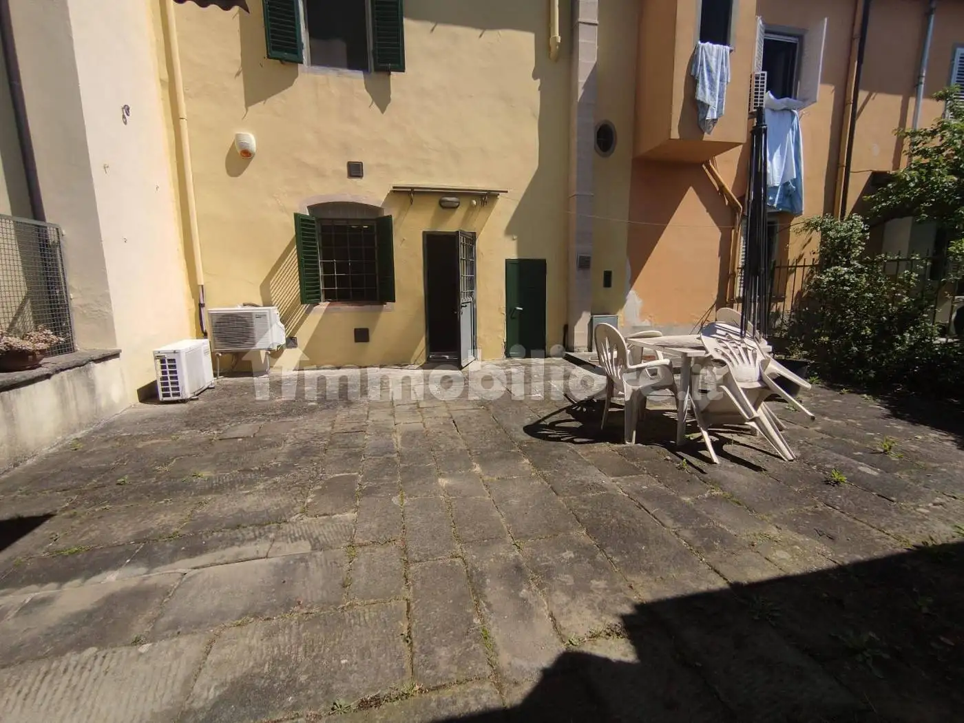 Casa indipendente in vendita a Pistoia