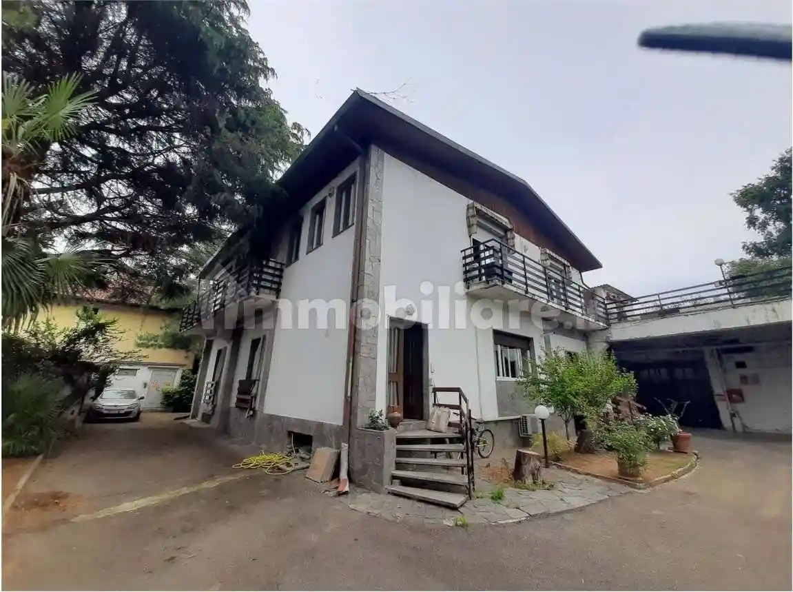 Appartamento in vendita a Busto Garolfo