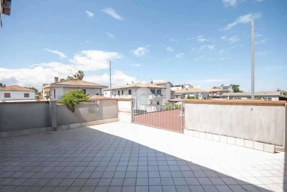 Trilocale via Della Stazione 3, Cologna Spiaggia, Roseto degli Abruzzi - foto 3