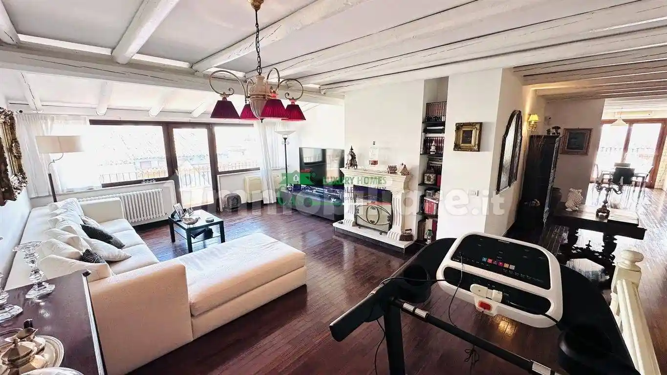 Attico - Mansarda in vendita a Ragusa