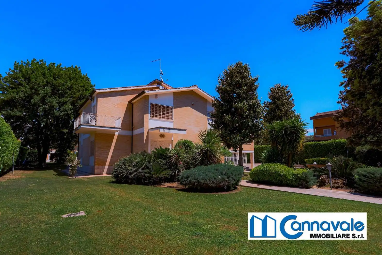 Villa unifamiliare in vendita a Roma