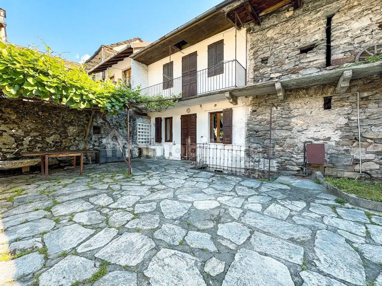 Casa indipendente in vendita a Ornavasso