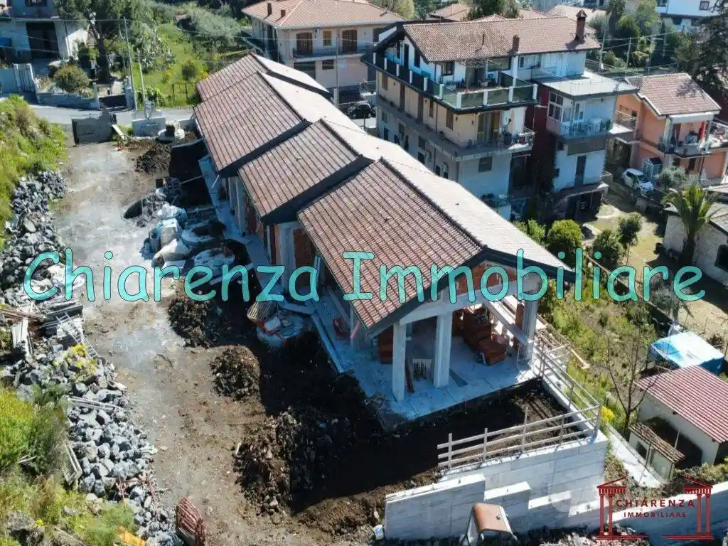 Villetta a schiera in vendita a Trecastagni