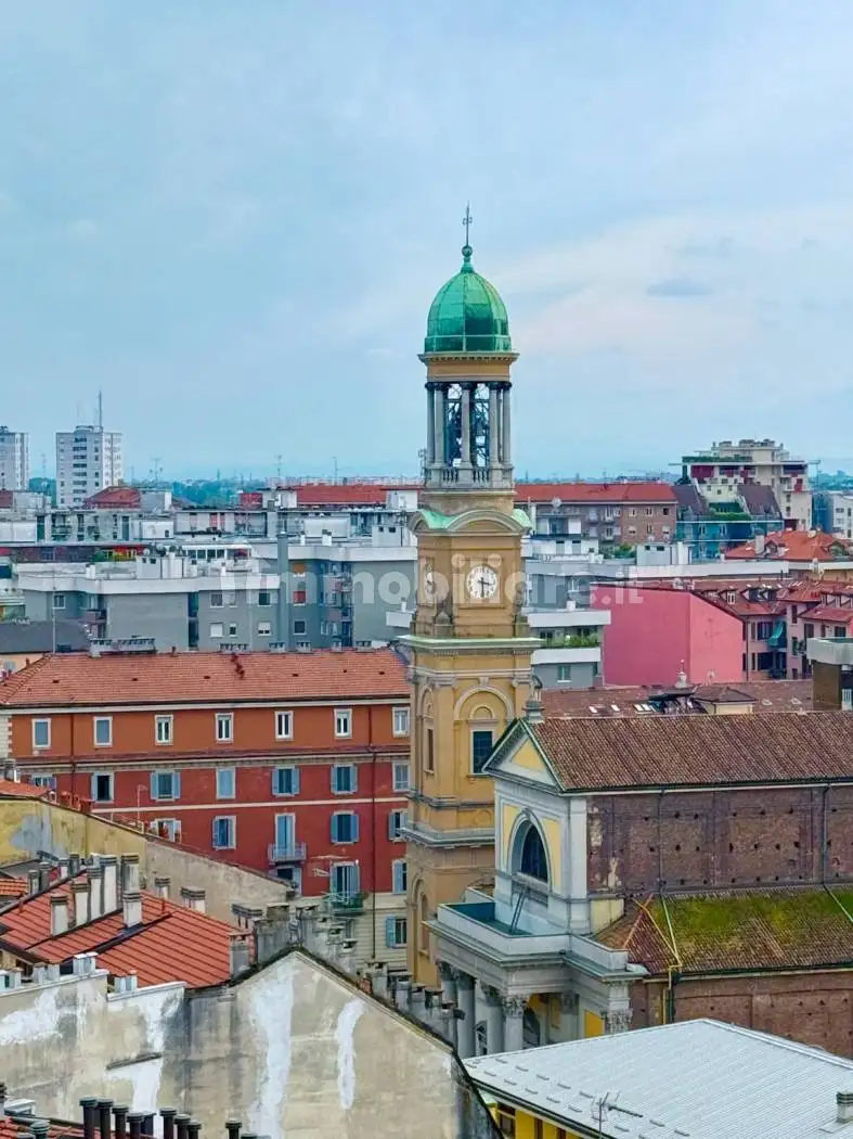 Penthouse - Attic in vendita a Milan