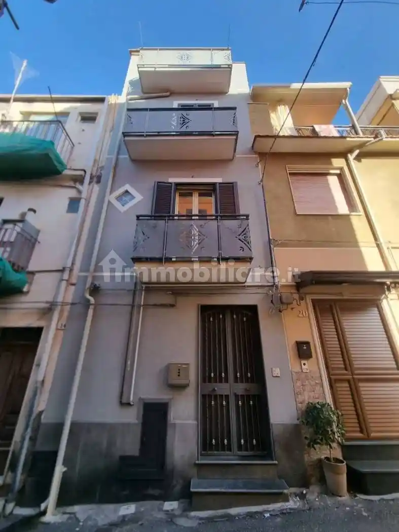 Villa in vendita a Bronte