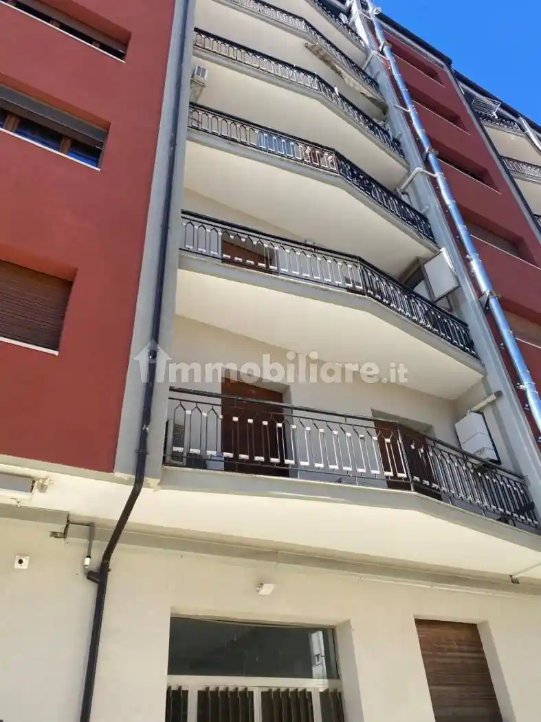 Palazzo - Edificio in vendita a Castrovillari