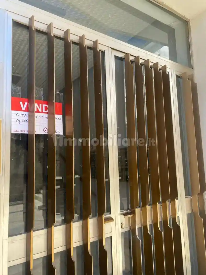 Palazzo - Edificio in Vendita - foto 2