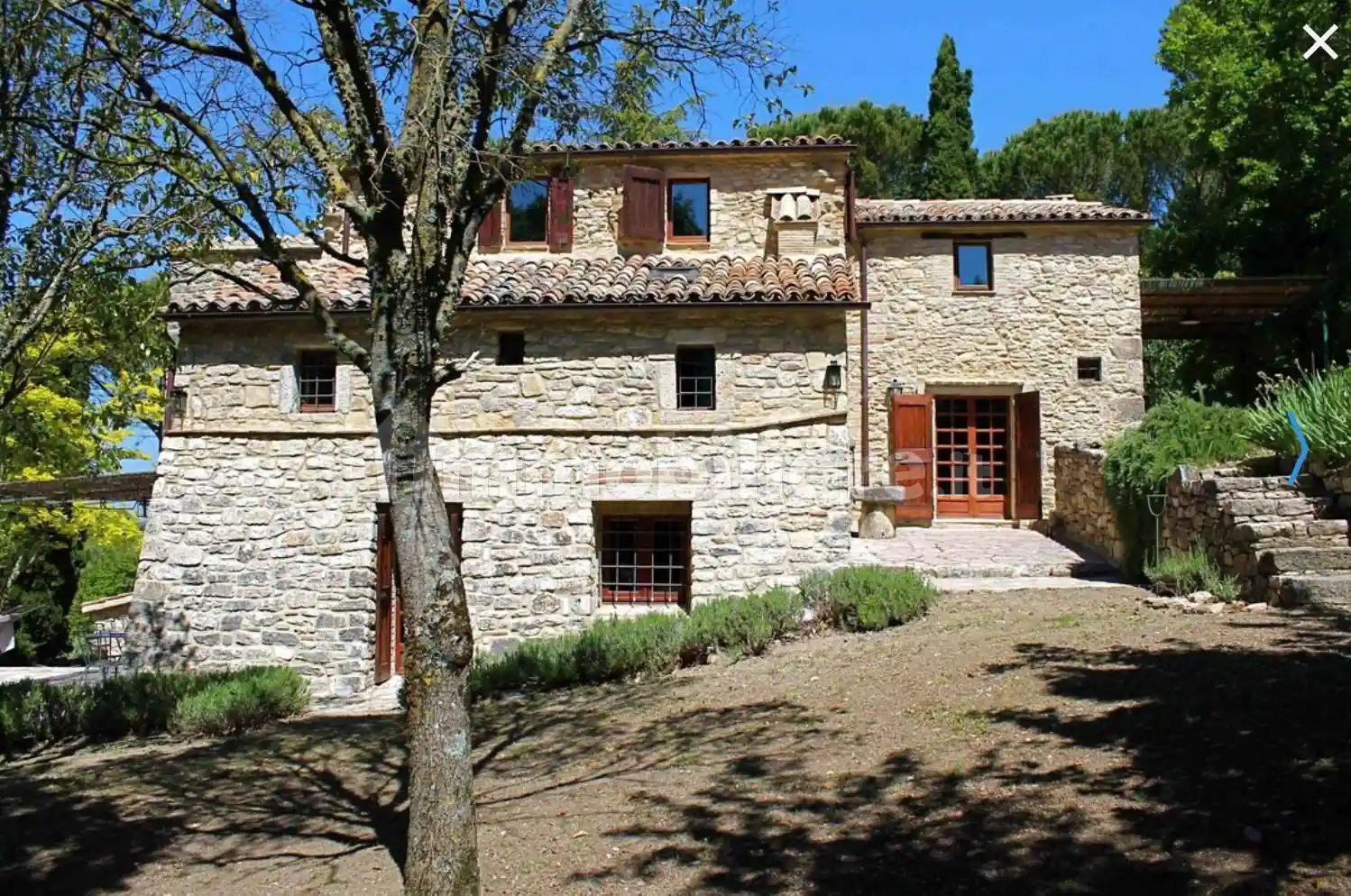 Rustico - Casale in vendita a Baschi