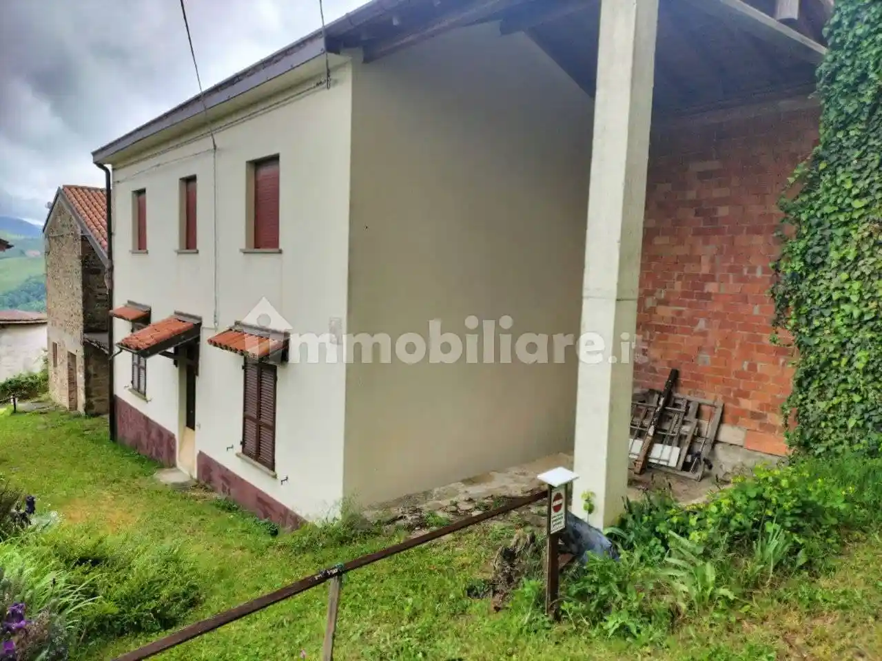 Rustico - Casale in vendita a Bettola