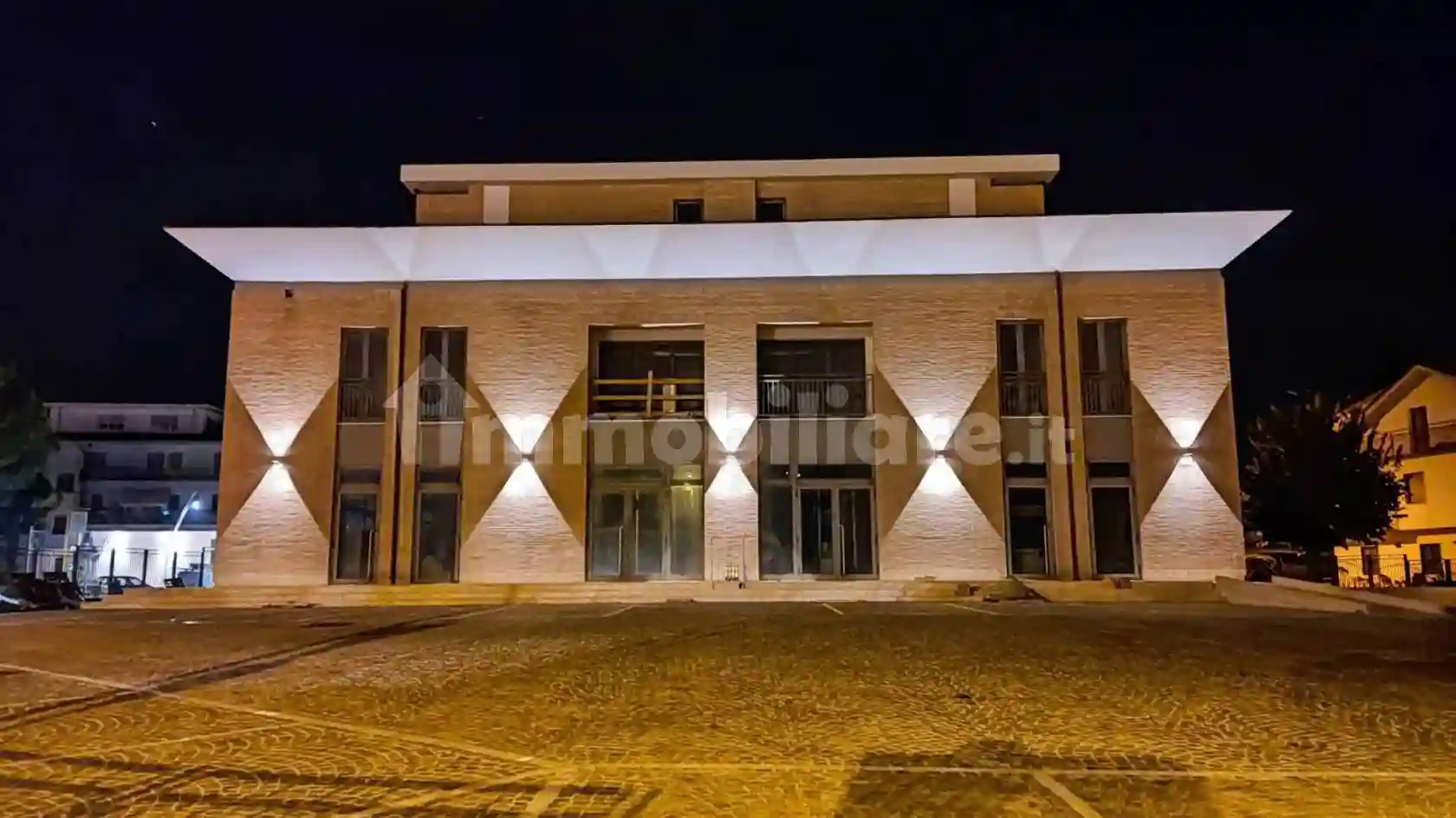 Palazzo - Edificio - foto 2