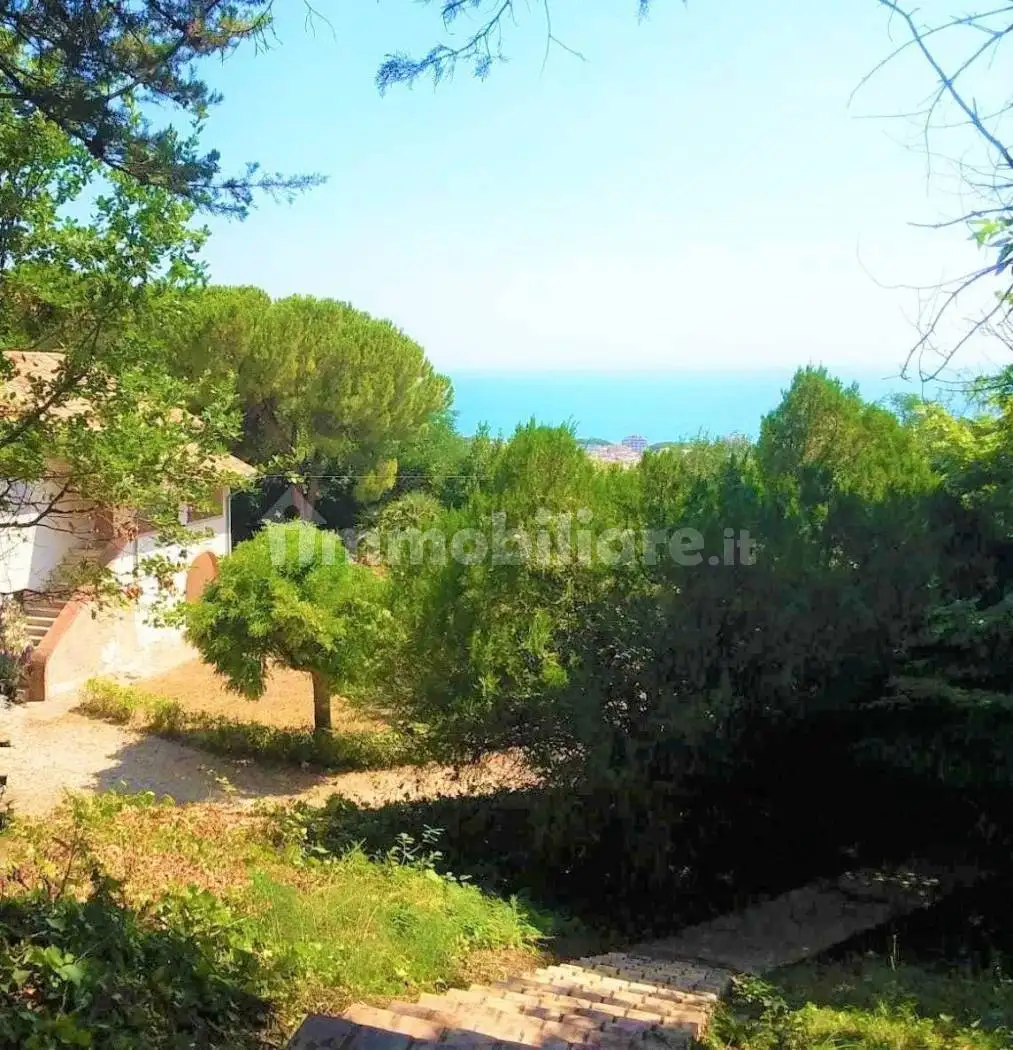 Villa in vendita a Tortoreto