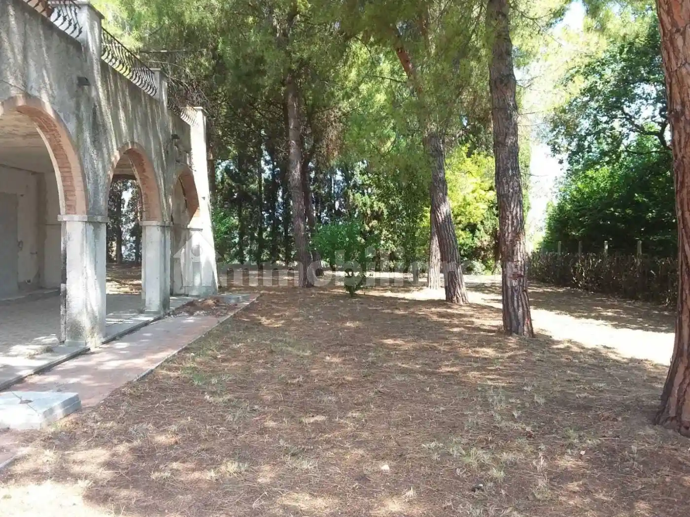Villa unifamiliare, da ristrutturare, 2400 m², Centro, Tortoreto - foto 3