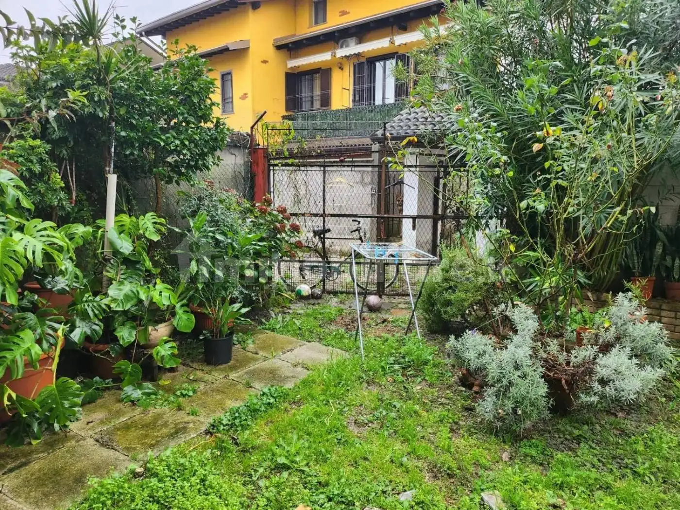 Villa in vendita a Albonese