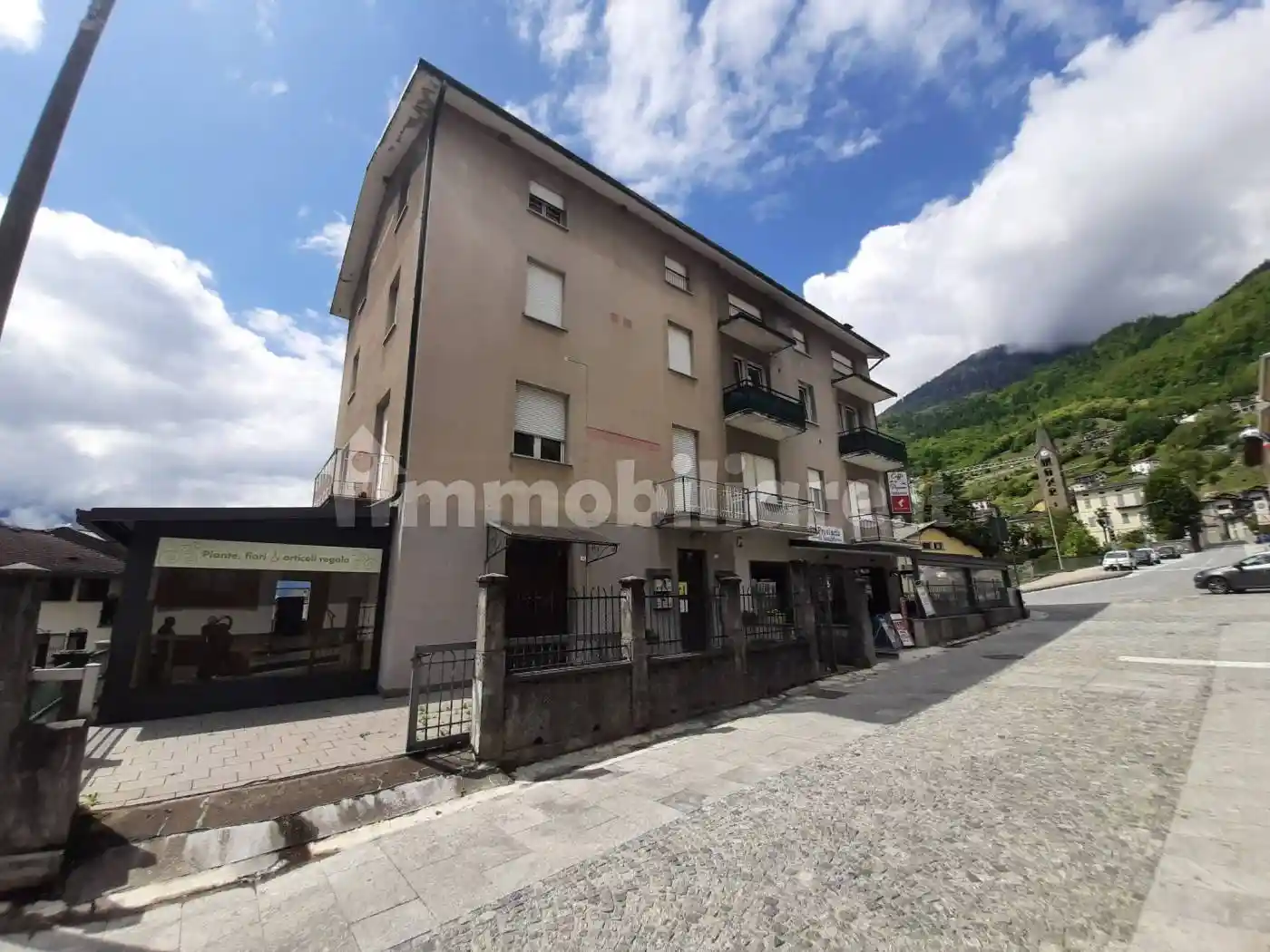 Appartamento in vendita a Tresivio