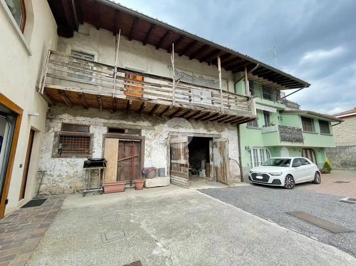 Rustico - Casale in vendita a Cenate Sotto