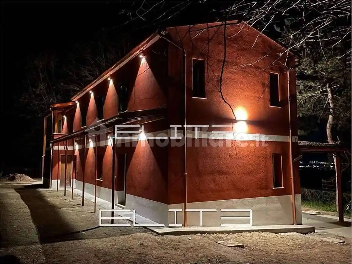 Casa indipendente in vendita a Agugliano