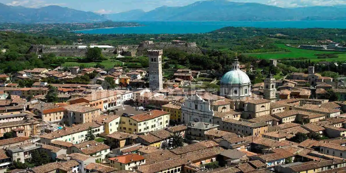 Appartamento in vendita a Lonato del Garda