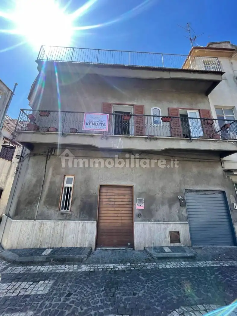 Appartamento in vendita a Sperone