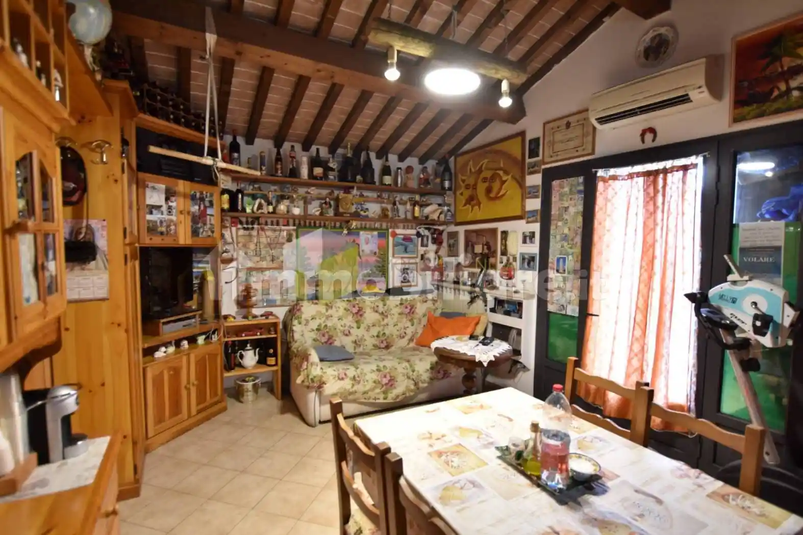 Villa in vendita a Cascina