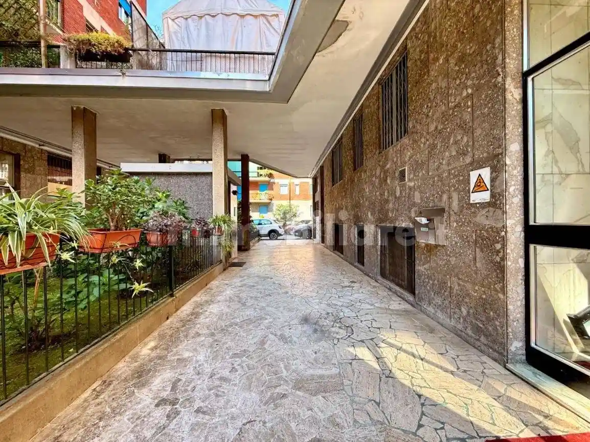 Trilocale via Tolmezzo 12, Udine, Milano - foto 4