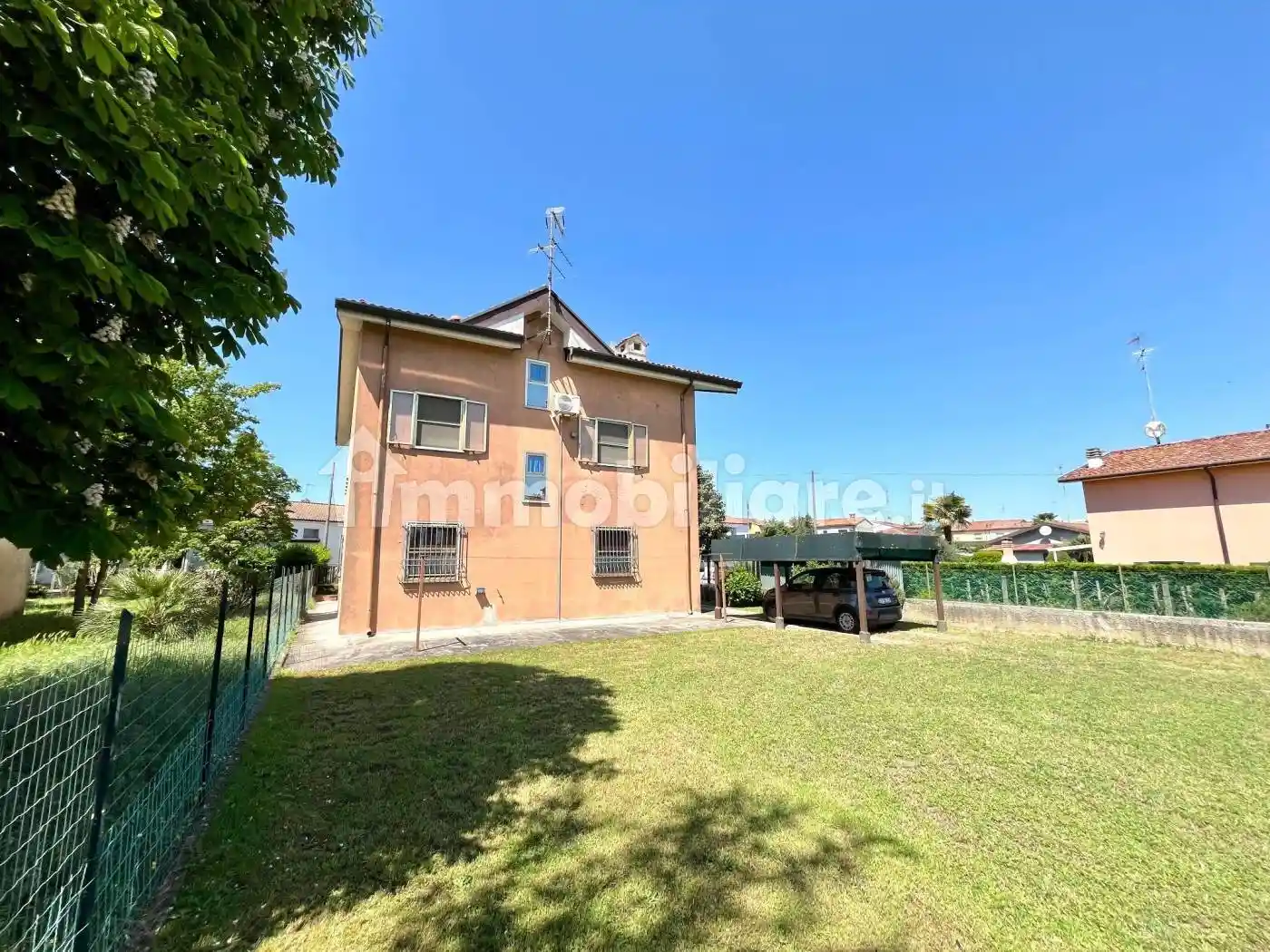 Villa in vendita a Lagosanto