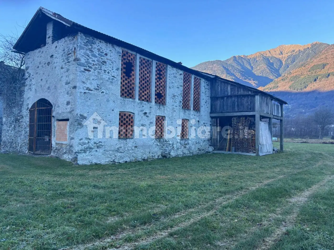 Rustico - Casale in vendita a Fusine