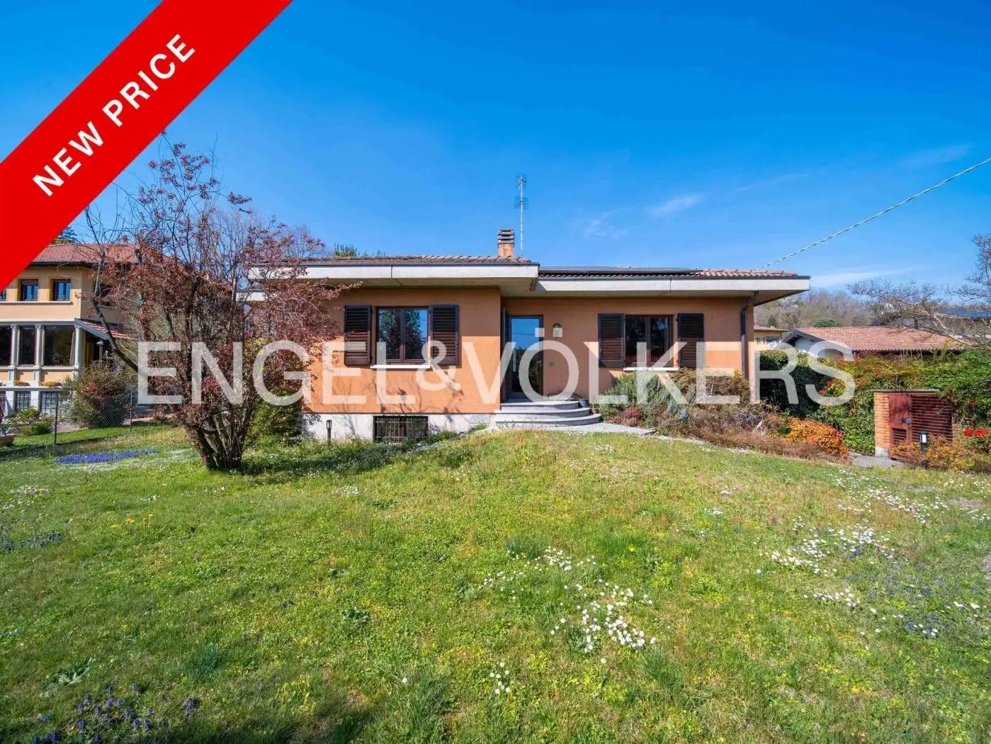 Villa in vendita a Varese