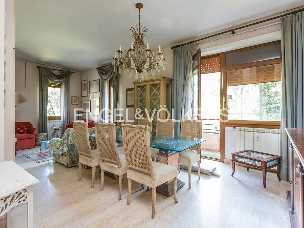 Appartamento in vendita a Roma