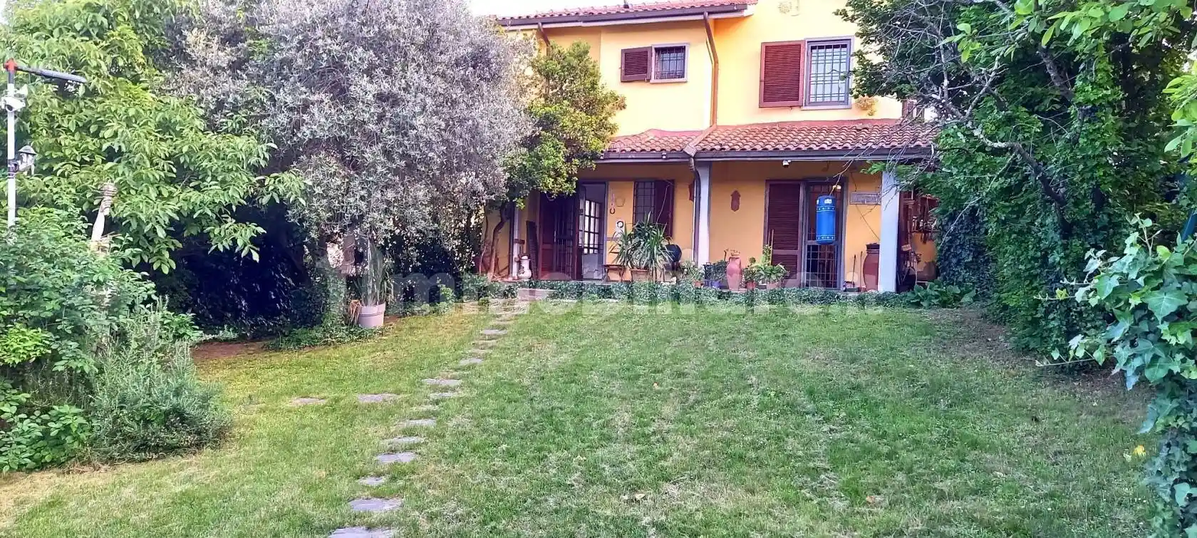 Villetta a schiera in vendita a Carmignano