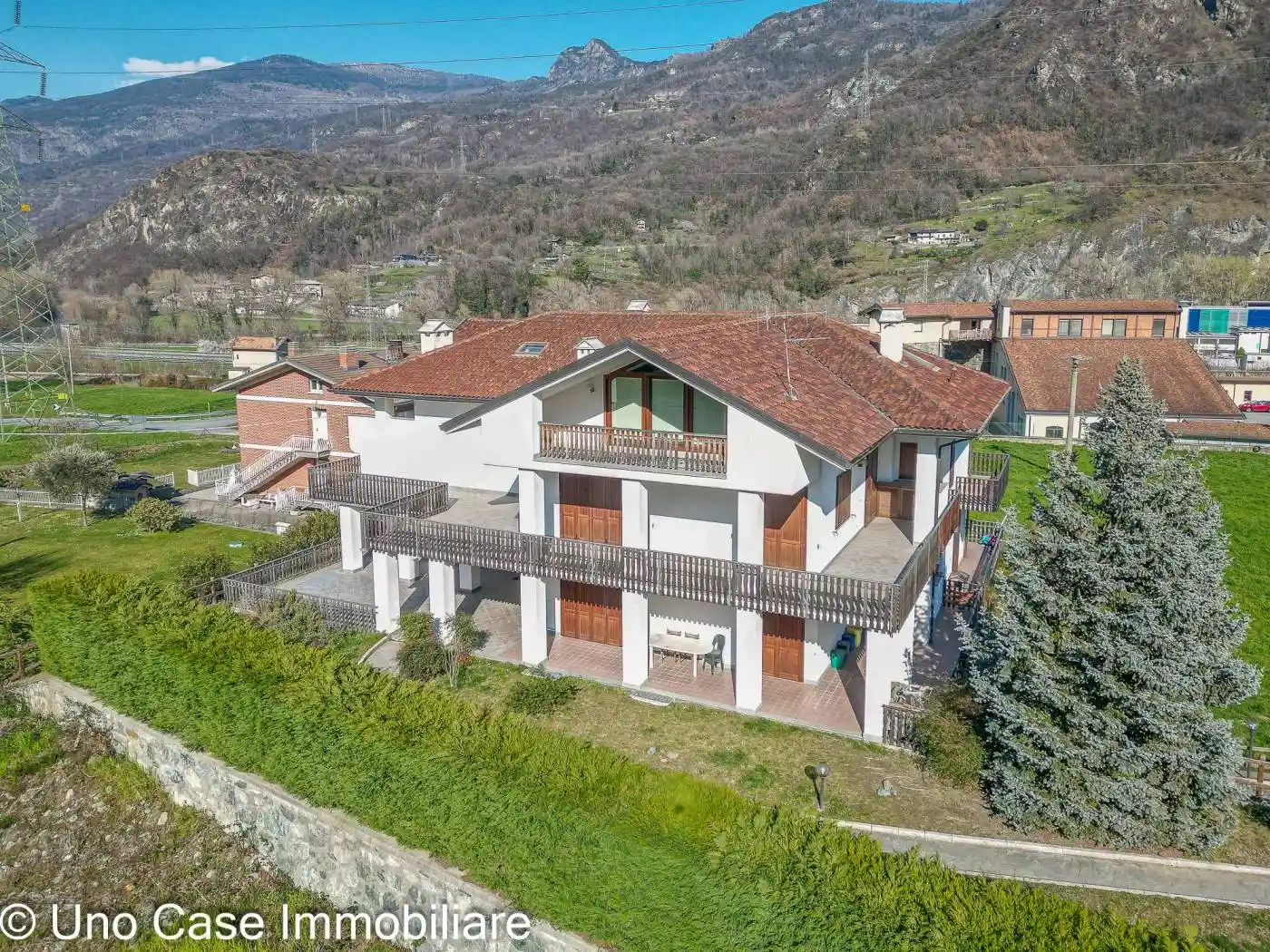 Appartamento buono stato, piano terra, Champdepraz - foto 2